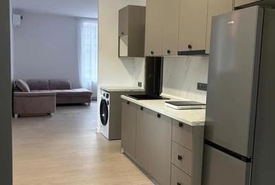 Apartament cu 2 camere decomandat în Central - 2