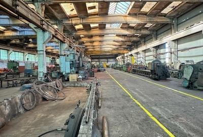 Spațiu industrial, de 1,120 mp, în Industrială - 13