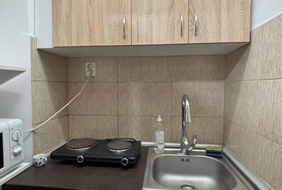 Garsonieră decomandată, mobilată în Universitate - 7