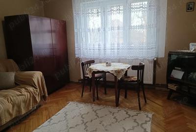 Casă cu 3 camere cu Teren 720 Mp în Central - 1