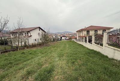 Spațiu comercial, în Central - 3