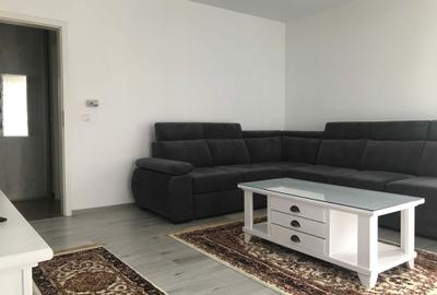 Apartament cu 2 camere decomandat în IAR - 2