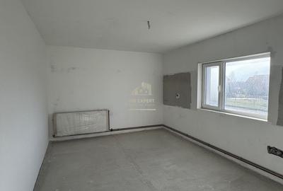 Casă cu 5 camere cu Teren 560 Mp în Central - 3