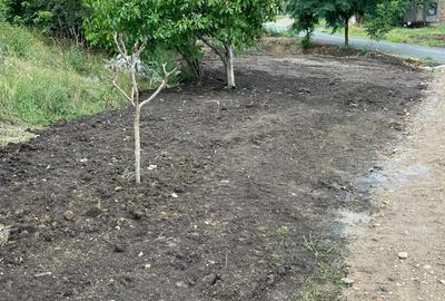 Teren de 872 mp, în Dezmir - 1