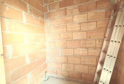 Casă individuală cu 5 camere cu Canalizare în Dumbrăvița - 10