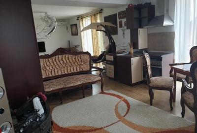 Vila 8 Camere si Curte  Spatiu Ideal pentru Familie Mare sau Investitie - 6