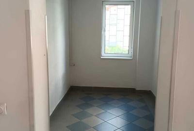 Spațiu comercial, de 55 mp, în Central - 2