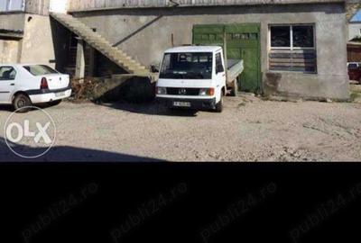 Spațiu comercial, de 1,000 mp, în Central - 2