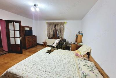 Casa individuala spatioasa, renovata total pe parter I Recas | COM 0% - 15