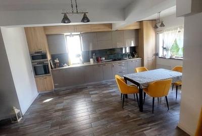 CASA  4 CAMERE |  VALU LUI TRAIAN |  178 MPC - 4