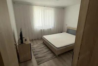 Inchiriez ap.2 camere in Zona Braytim, et.2, suprafta utila de 50 mp. - 2