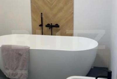 Casă cu 4 camere cu Teren 300 Mp în Central