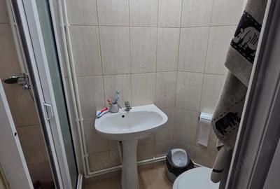 Apartament cu 4 camere decomandat în E3 - 4