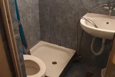 Garsoniera selecta zona central etaj 3 mobilata si utilata - 2