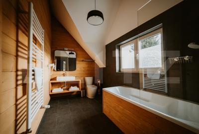 Afacere la cheie! Vila clasificata, 5 camere, 300 mp, teren 1600 mp - 12