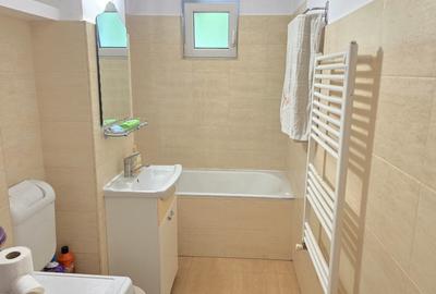 Apartament cu 3 camere decomandat în Progresul - 3