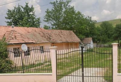 Casă individuală cu 2 camere cu Teren 2000 Mp în Găbud - 3