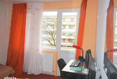 Apartament cu 2 camere semidecomandat în Vest