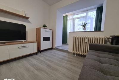 Garsonieră decomandată, mobilată în Titan - 12