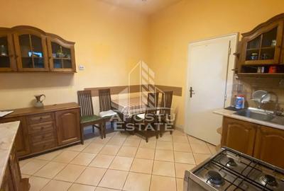 Apartament cu 3 camere decomandat, mobilat în Dâmbovița - 5