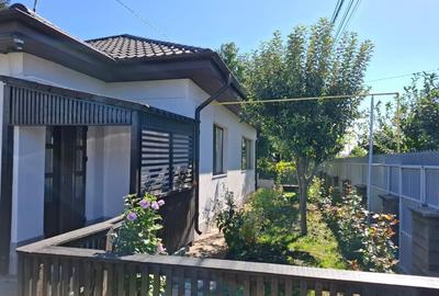 Casa in Cordun vand sau schimb cu apartament trei sau 4 camere centru - 4