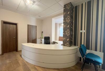 Spațiu  de închiriat -Piața Unirii - 4