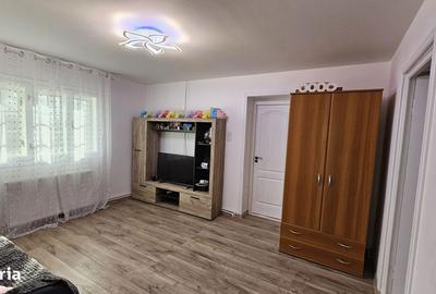 Casă cu 4 camere cu Teren 1011 Mp în Central - 12