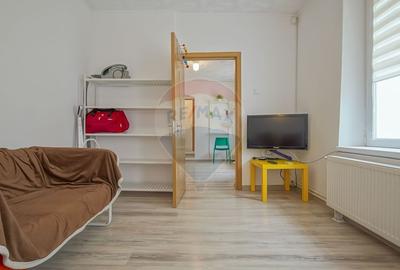 De vanzare 2 camere, ultracentral - Str. Poarta Schei, Ideal Airbnb - 4