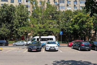 Apartament cu 3 camere decomandat în Rahova - 3