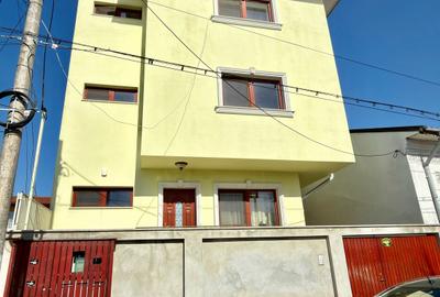 Garsonieră semidecomandată, mobilată în Eroii Revoluției - 18