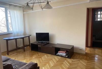 Apartament cu 3 camere semidecomandat în Baba Novac - 10