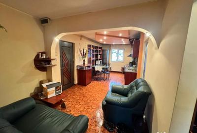 Apartament cu 4 camere decomandat, mobilat în Central - 14