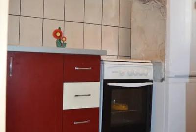 Garsonieră decomandată în Berceni - 2