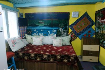 Casă cu 4 camere în Corni-Albești - 2