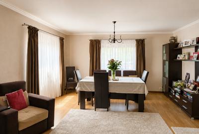 Casă individuală cu 5 camere cu Teren 600 Mp în Central - 3