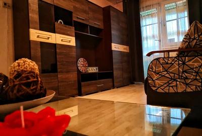 Proprietar inchiriez 2 cam, decomandat, zona Itc, pet friendly - 2