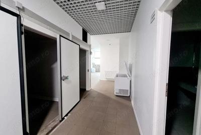 Spațiu comercial, de 205 mp, în Central - 3