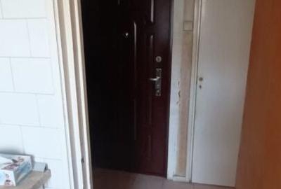 3 camere Titan - Barajul Lotru - 4 minutre metrou - 17