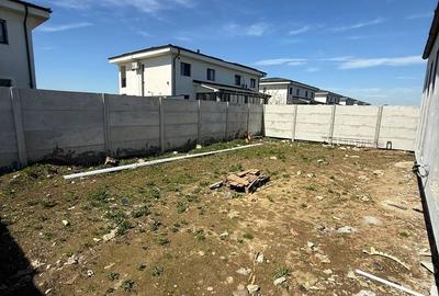 Casă cu 3 camere cu Teren 300 Mp în Clinceni