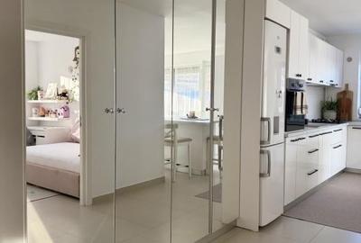 Apartament cu 3 camere semidecomandat în Florești - 13