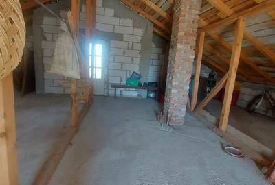 Casă cu 4 camere cu Teren 1052 Mp în Central - 4