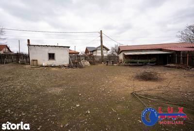 Casă cu 2 camere cu Teren 583 Mp în Somova - 1
