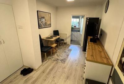 Apartament cu 4 camere decomandat în Nicolina - 7