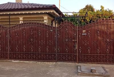 Casă cu 3 camere în Radu Negru - 2
