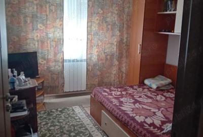 Vand apartament 4 camere Vand apartament 4 camere - 6