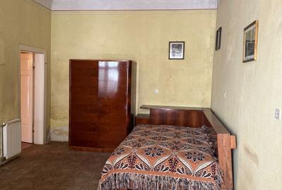 Casă cu 3 camere în Central - 4