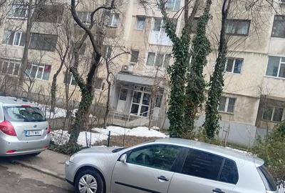 Apartament cu 2 camere decomandat în Crângași - 1