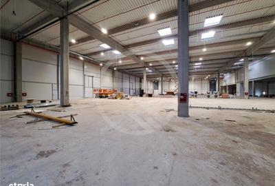 Spațiu comercial, de 1,300 mp, în Luna - 5