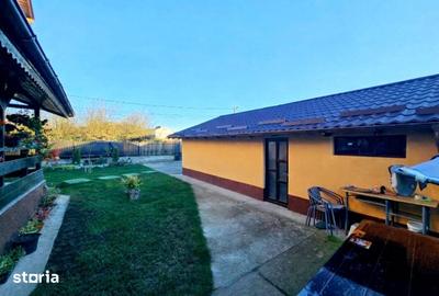 Casă cu 4 camere cu Teren 400 Mp în Central - 15