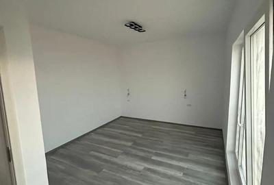 Casă cu 3 camere în Central - 5